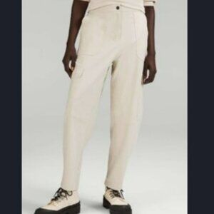Women's Lululemon Light Utilitech Cargo Pocket High-Rise Pant Natural Ivory